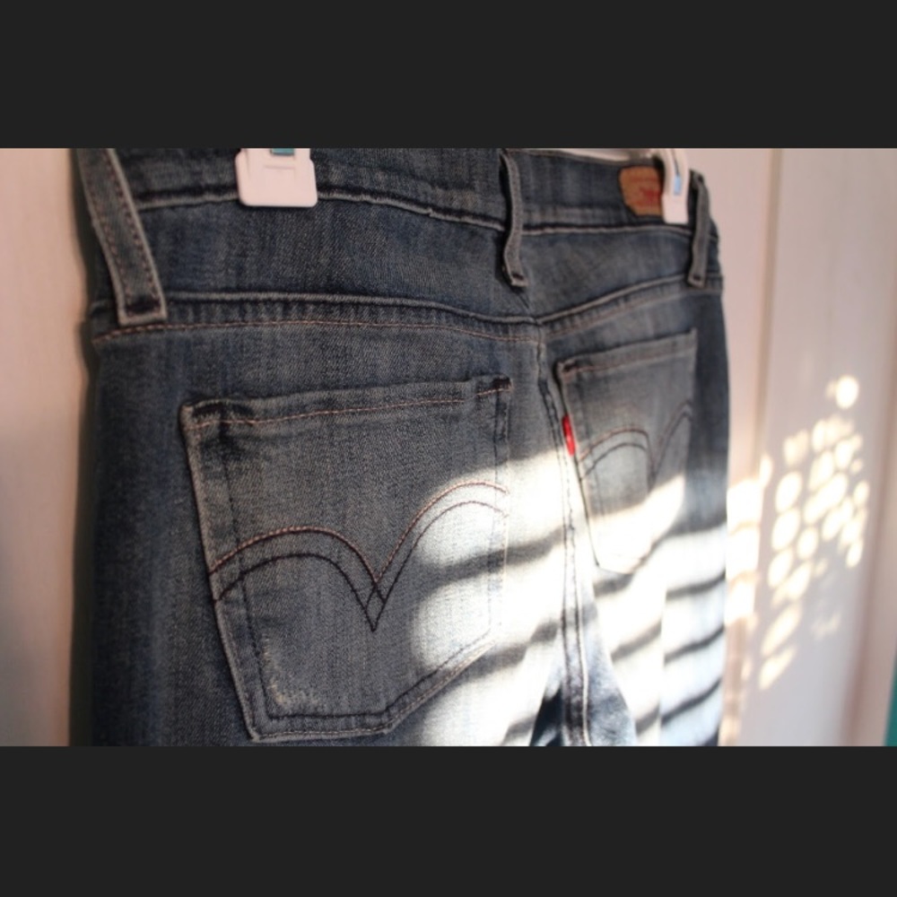 Jeans - Picture 3 of 4